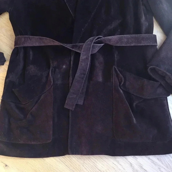 Ann Taylor Suede Coat. Large - Picture 2 of 6
